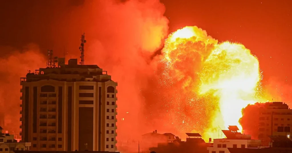استشهاد 30 فلسطينيًا في غارات إسرائيلية مكثفة على قطاع غزة 4 أبريل 2025