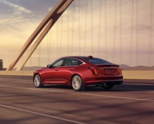 كاديلاك CT5