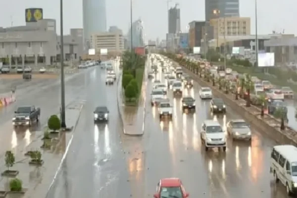 مصر تستعد لأمطار خفيفة ورياح عاصفة يوم السبت