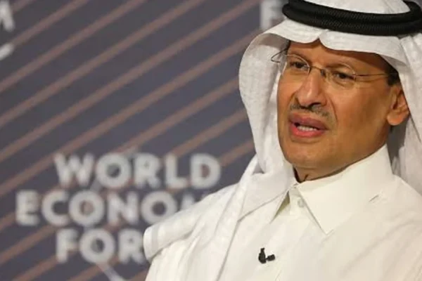 وزير الطاقة يعلن 8 اكتشافات جديدة للزيت العربي و6 أخرى للغاز الطبيعي في المنطقة الشرقية والربع الخالي